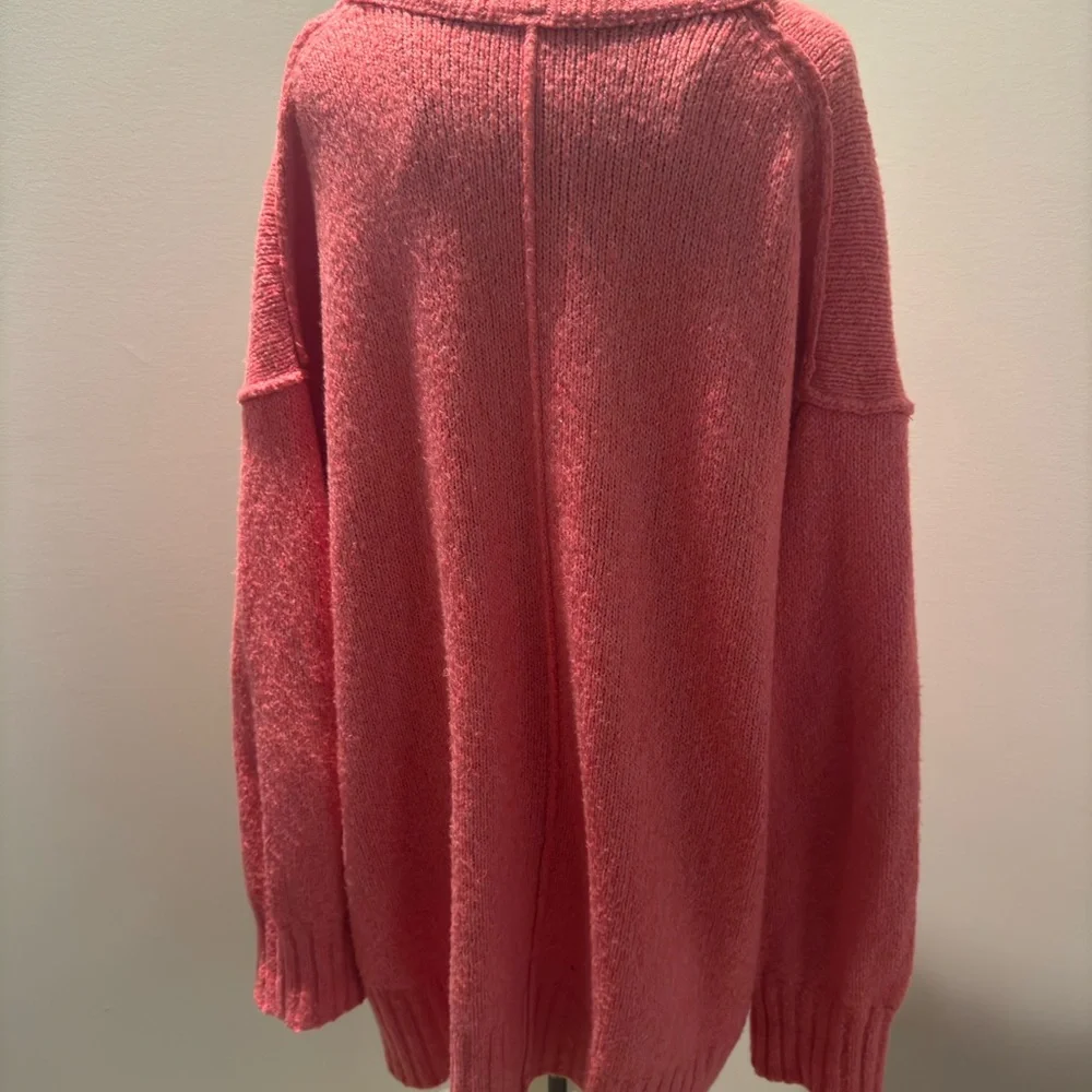 Free People Slouchy Sweater, Coral, Size Large - Picture 3 of 5